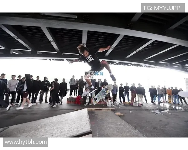 武汉滑板队在世界街舞大赛中的力量与激情展现全场瞩目