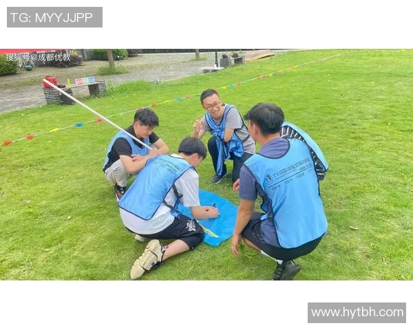 西安攀岩队创新防反策略助力竞技水平提升与安全保障 西安攀岩队创新防反策略助力竞技水平提升与安全保障